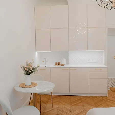 Apartamento Elegant In Center *